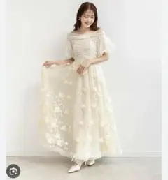 RANDA 3Dフラワー刺繍オフショルワンピース