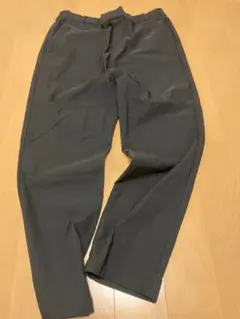 studio CLIP 黒 カジュアルパンツのサムネイル