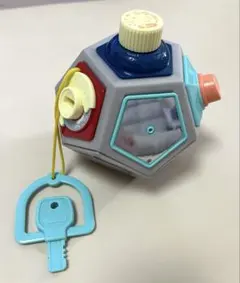 ピープル 多機能キューブ　おもちゃのサムネイル