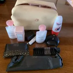 エミレーツ航空 女性用　ポーチ　アメニティ