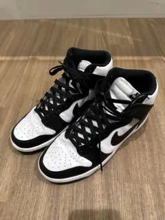 本日中で売り切りたいNike DUNK High パンダダンク　27.0