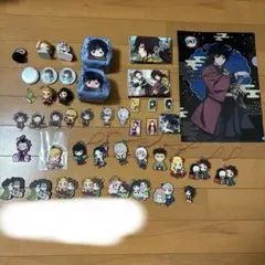 鬼滅の刃　消しゴム　キーホルダー　缶バッチ　フィギュア　スタンプ　セット