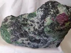 ルビーインゾイサイトの原石4159g