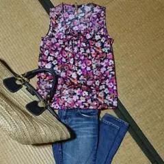 バナナリパブリック  花柄 ノースリーブ