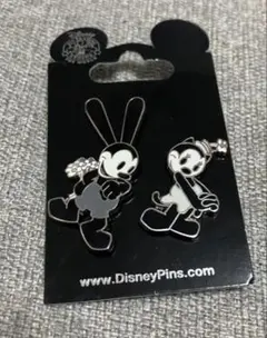 レア】ディズニー オズワルド&オルテンシア ぬいぐるみ バッジ ぬいば