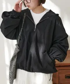DISCOAT ナイロンアノラックパーカー ブラック　アウター　ブラック　黒