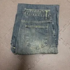 YOLOストレートデニム