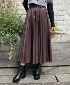匿名配送　マジェスティックレゴン　プリーツスカート　Sサイズ　レザースカート