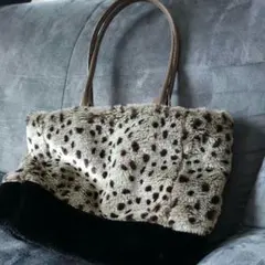 Item thumbnail for item 127188cd-3880-44fc-949a-ec159b6ebcd0