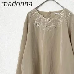 madonna ブラウス クルーネック 花柄刺繍 バックボタン 金ボタン レトロ