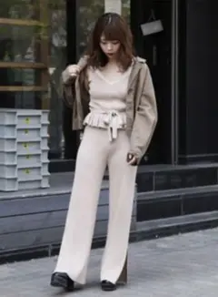 ダズリン　ニット　ラメ　フリル　スリット　パンツ　上下　セットアップ　リブ