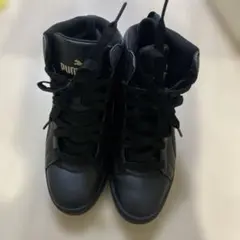 PUMA ハイカットスニーカー ブラック 24cmのサムネイル