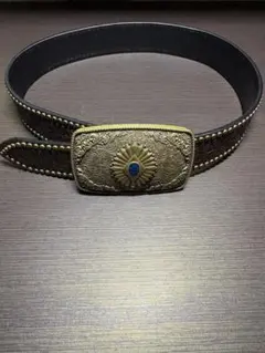 スタッズベルト