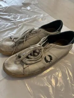 FRED PERRY ローカット スニーカー ホワイトのサムネイル