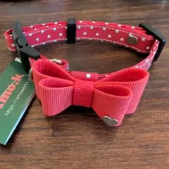 新品、未使用！赤いドット柄リボン付き首輪 Mサイズ