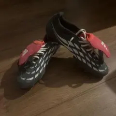 adidas PREDATOR サッカースパイク
