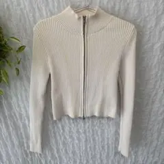 INGNI ニット　クロップド　ファスナー　White 白　　Mサイズ