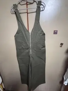 オリーブグリーン ジッパー付きサロペット