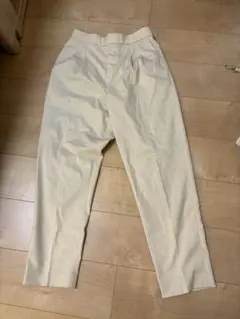GLOBAL WORK クリーム色 スラックス Lサイズ