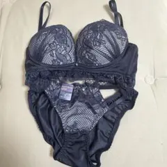 新品未使用 タグ付き 下着 紺 レース C75 M