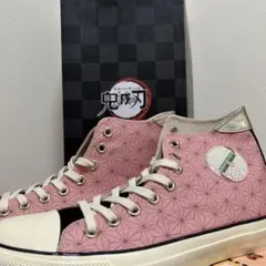 鬼滅の刃 UBIQ x atmos スニーカー　禰豆子　30センチのサムネイル