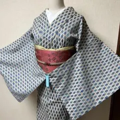 ウール着物　菱形模様 普段着物　カジュアル着物　小粋なウール着物　着物練習　町娘のサムネイル