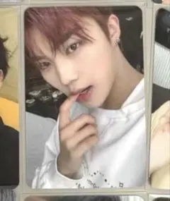 ZB1 ゴヌク NEVERSAYNEVER starriver トレカ B