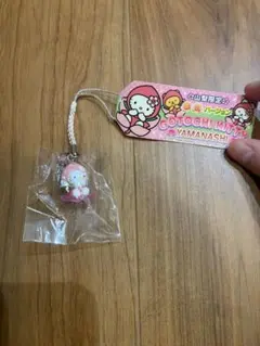 ハローキティ ご当地キティ 山梨限定　白桃　kitty 根付