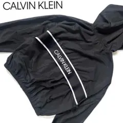 Calvin Klein カルバンクライン　ナイロンジャケット レディース　ロゴ