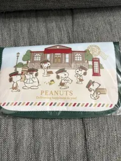 PEANUTS スヌーピーマルチケース