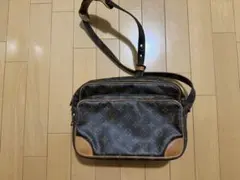 Louis Vuitton ショルダーバッグ ダークブラウン　ジャンク品