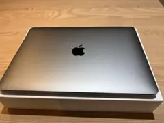 美品M1(2020)メモリ8GB/ST256GBMacBookAir13インチ