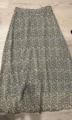 Discoat ディスコート　フラワープリントスカート
