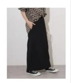 黒ロングスカート ゴムウエスト
