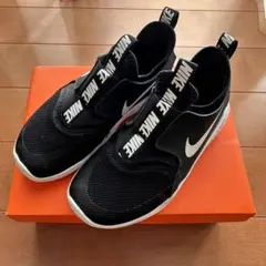 NIKE 18.5cm(12.5c)フレックスランナー