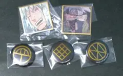 NARUTO　豆ガシャ色紙　家紋缶バッジ　GIGO
