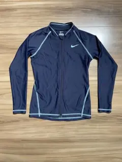 Nike ネイビー ラッシュガード Sサイズ