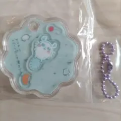 ちいかわ　きゃらシャカ　チャームグミ　モモンガ