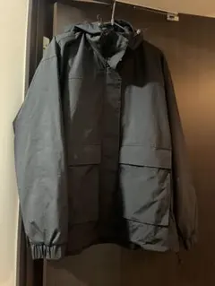 新品未使用adidas マウンテンパーカー ブラック　サンプル
