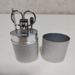 Item thumbnail for item 263010ef-0227-464d-bc49-6f246020dd87