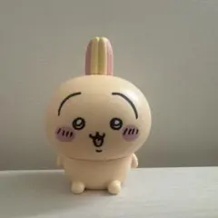 大人気ちいかわ！カプセルトイ フィギュア うさぎ