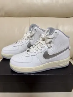 Nike Air Force 1 ハイカット ホワイト/グレー
