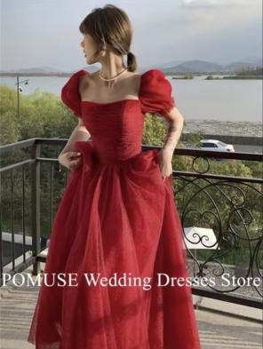 L〜LLぽっちゃり花嫁◎ ウエディングドレス 前撮り 二次会ドレス 赤ドレス