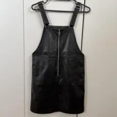 黒い合成皮革ジャンバースカート 150