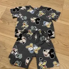 ディズニー　総柄　パジャマ 上下セット　95センチ