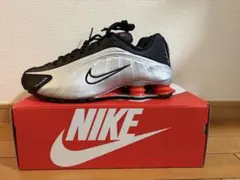 NIKE SHOX R4 Metallic Silver 28cm