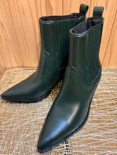 LAGUA GEM ショートブーツ　ダークグリーン ポインテッドトゥ