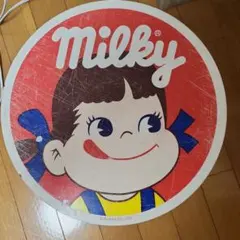 不二家 ペコちゃん 折りたたみ式ミニテーブル - メルカリ