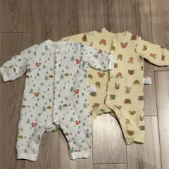 ユニクロ　キルト生地ロンパース2点セット