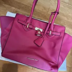 Samantha Vegaトートバッグのサムネイル